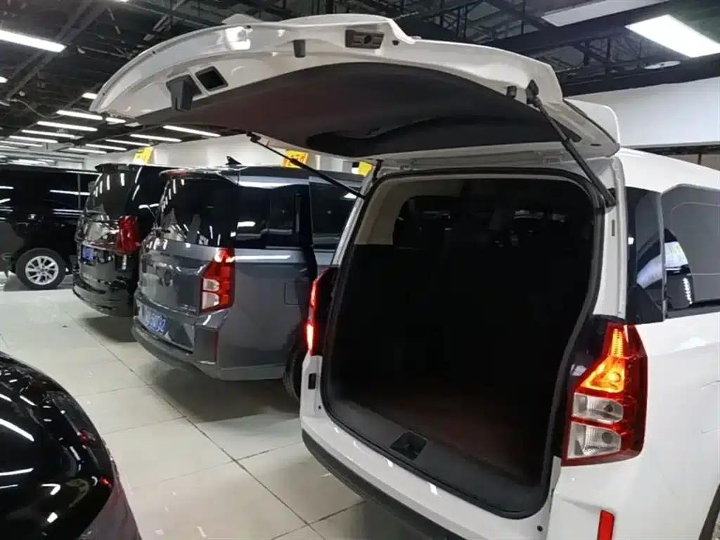 Wuling Journey 2021 1.5T Manual Deluxe Edition — миниатюра 19