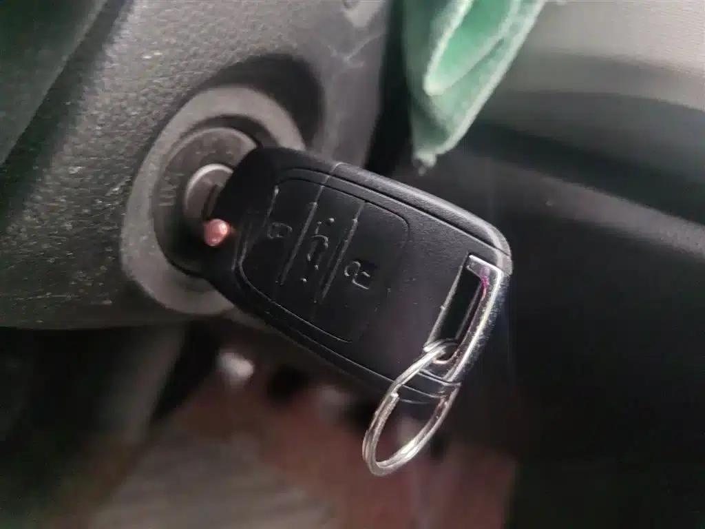 Wuling Hongguang PLUS 2019 1.5T Manual Deluxe 7-Seater — миниатюра 12