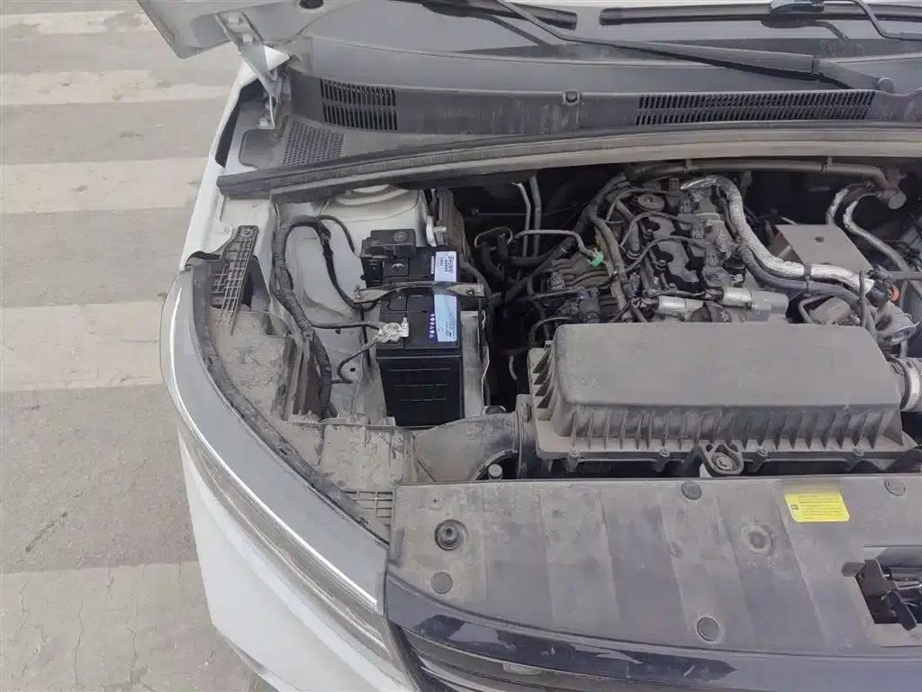 Wuling Hongguang PLUS 2019 1.5T Manual Deluxe 7-Seater — миниатюра 21