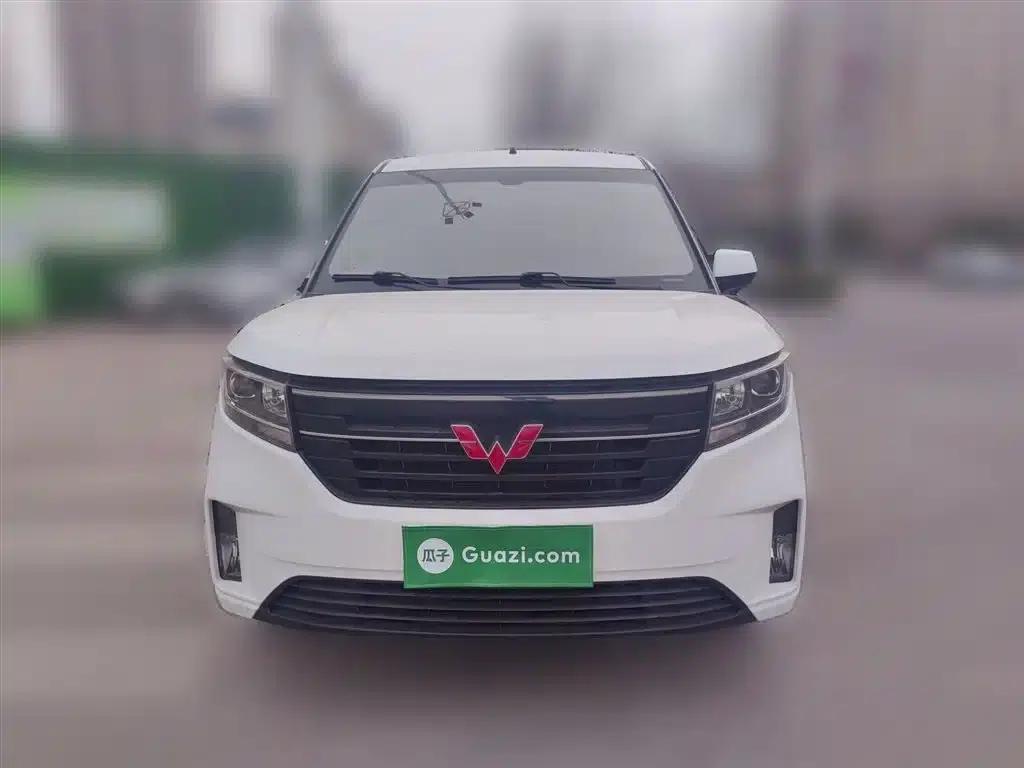 Wuling Hongguang PLUS 2019 1.5T Manual Deluxe 7-Seater — миниатюра 24