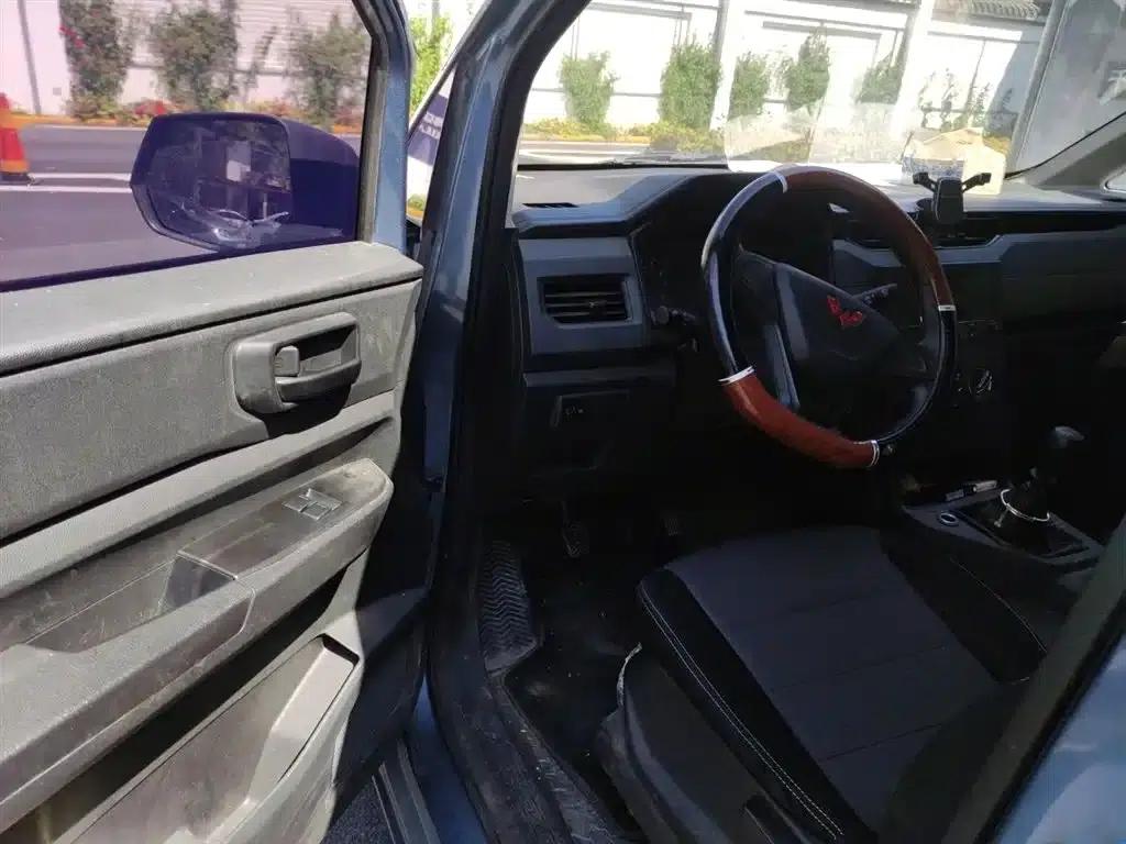Wuling Hongguang PLUS 2020 1.5L Manual Standard 5-Seater — миниатюра 14