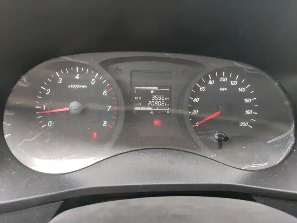 Wuling Hongguang PLUS 2020 1.5L Manual Standard 5-Seater — миниатюра 5