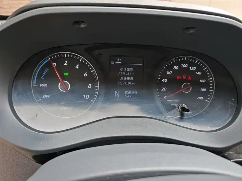 Wuling Yangguang 2024 Model 300km Comfort Bus Version 75kW — миниатюра 12