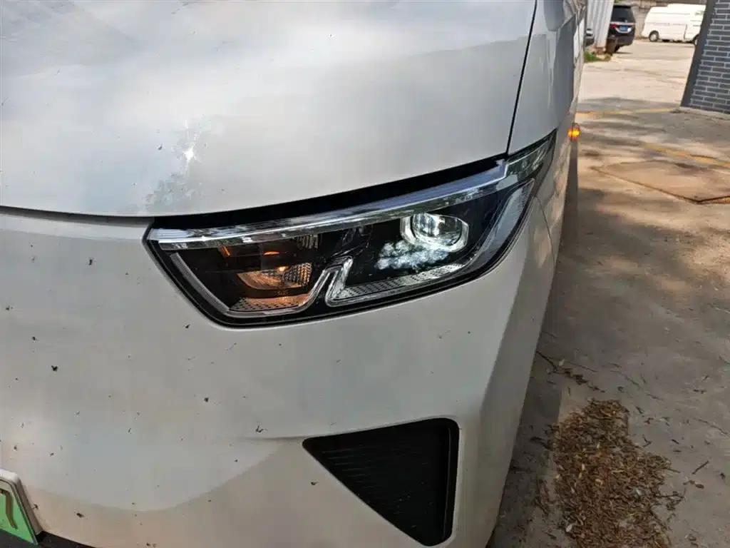 Wuling Yangguang 2024 Model 300km Comfort Bus Version 75kW — миниатюра 24