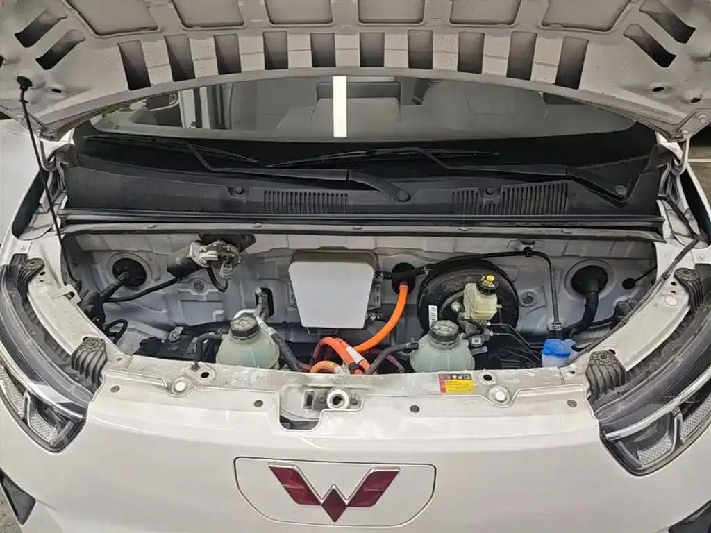 Wuling Yangguang 2024 Model 300km Comfort Edition with Closed Windows 60kW — миниатюра 20
