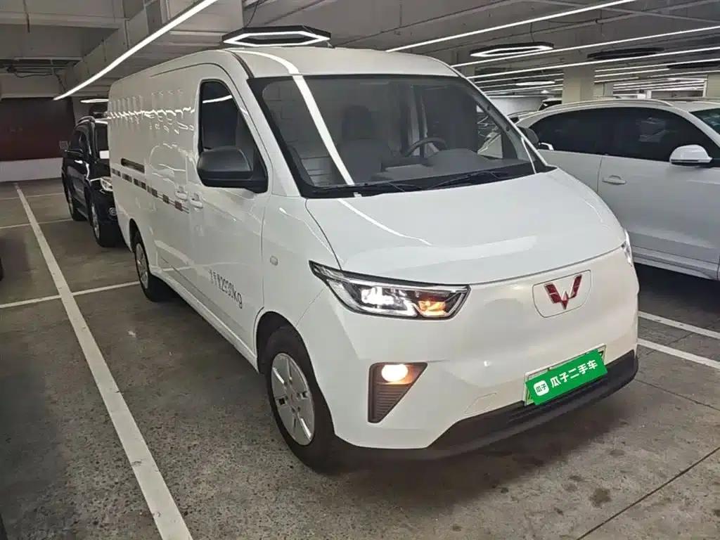 Wuling Yangguang 2024 Model 300km Comfort Edition with Closed Windows 60kW — миниатюра 4