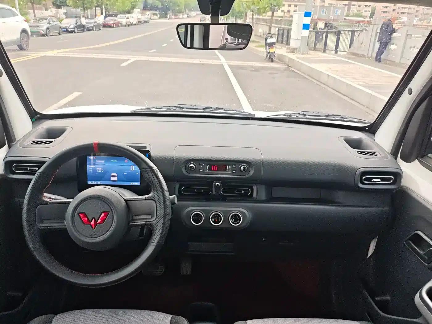 Wuling Sunshine New Energy 2025 Model 305km/h Progressive Edition — миниатюра 11