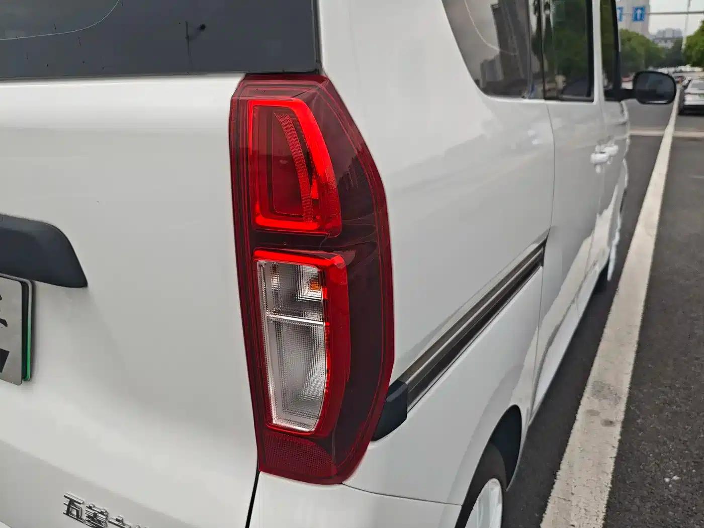 Wuling Sunshine New Energy 2025 Model 305km/h Progressive Edition — миниатюра 20
