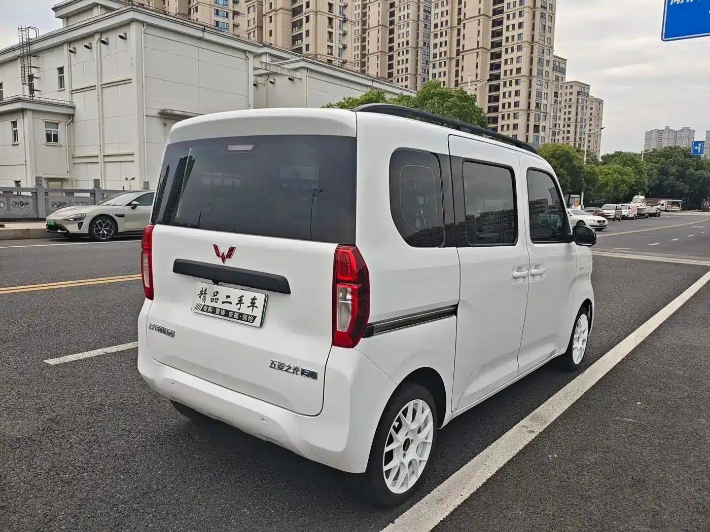 Wuling Sunshine New Energy 2025 Model 305km/h Progressive Edition — миниатюра 5