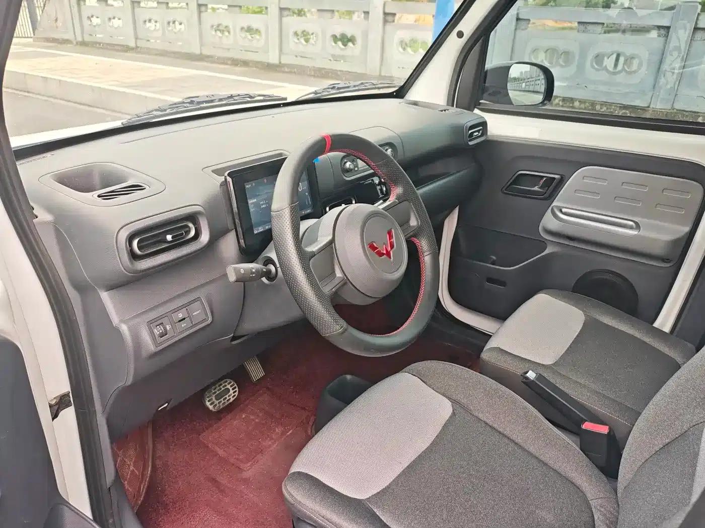 Wuling Sunshine New Energy 2025 Model 305km/h Progressive Edition — миниатюра 8