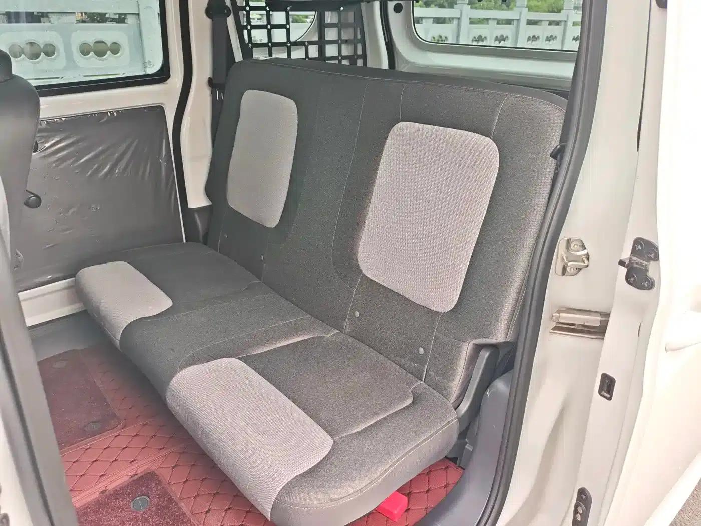 Wuling Sunshine New Energy 2025 Model 305km/h Progressive Edition — миниатюра 9