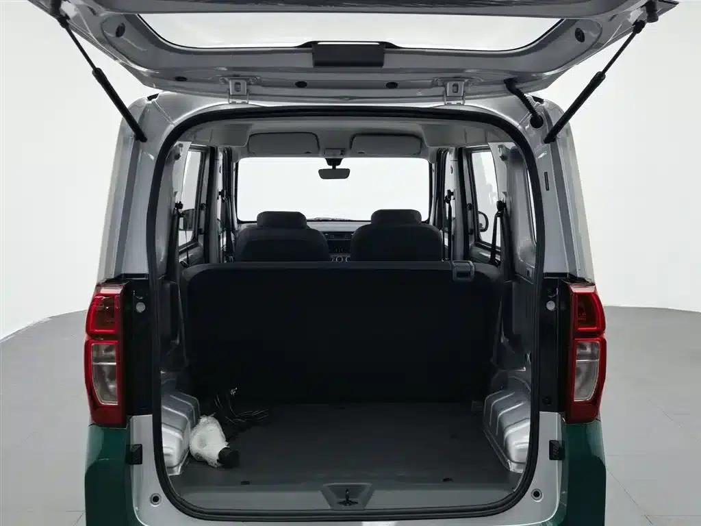 Wuling Sunshine New Energy 2025 Model, 201km/h Comfort Edition — миниатюра 16