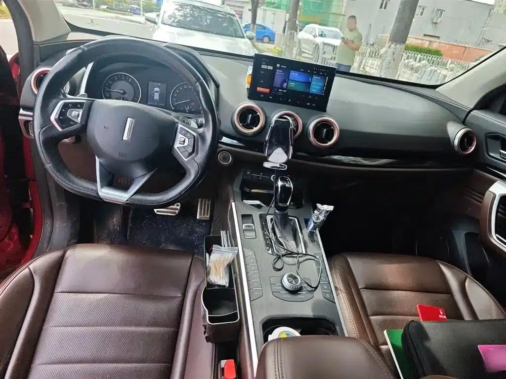 Weipai VV5 2017 2.0T Super Luxury Edition — миниатюра 13