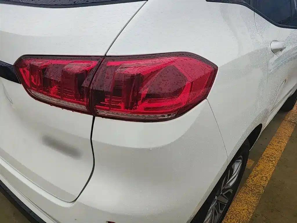 Weipai VV5 2017 2.0T Super Luxury Edition — миниатюра 8