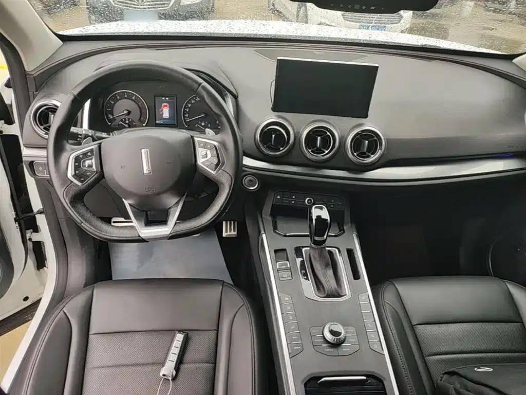 Weipai VV5 2017 2.0T Super Luxury Edition — миниатюра 10
