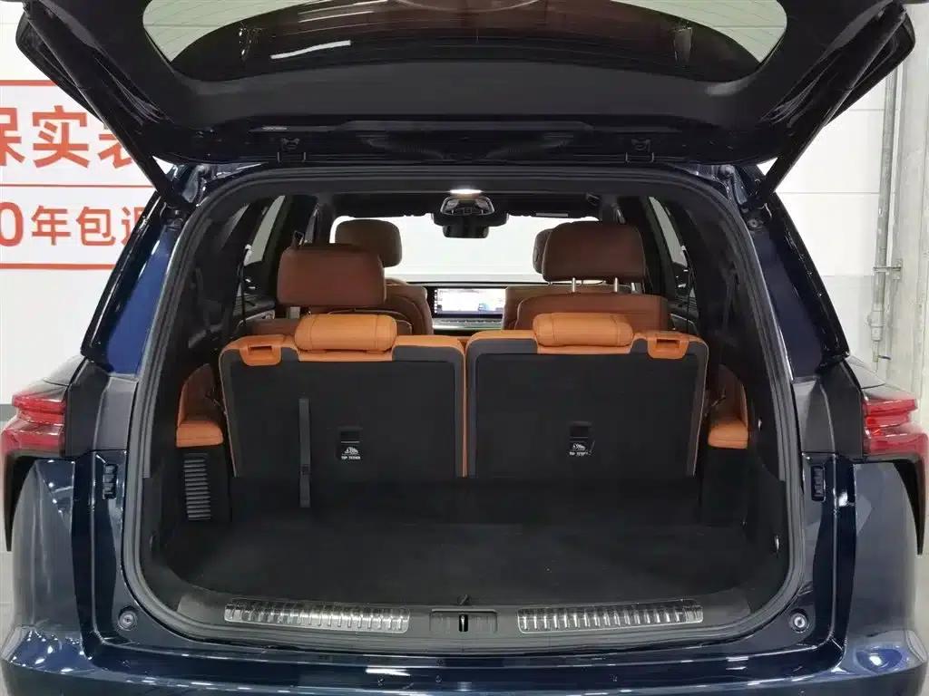 Weipai Lanshan 2023 Four-Wheel Drive Extended Range Edition — миниатюра 16