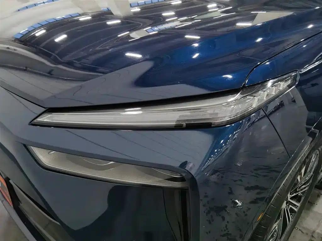 Weipai Lanshan 2023 Four-Wheel Drive Extended Range Edition — миниатюра 7