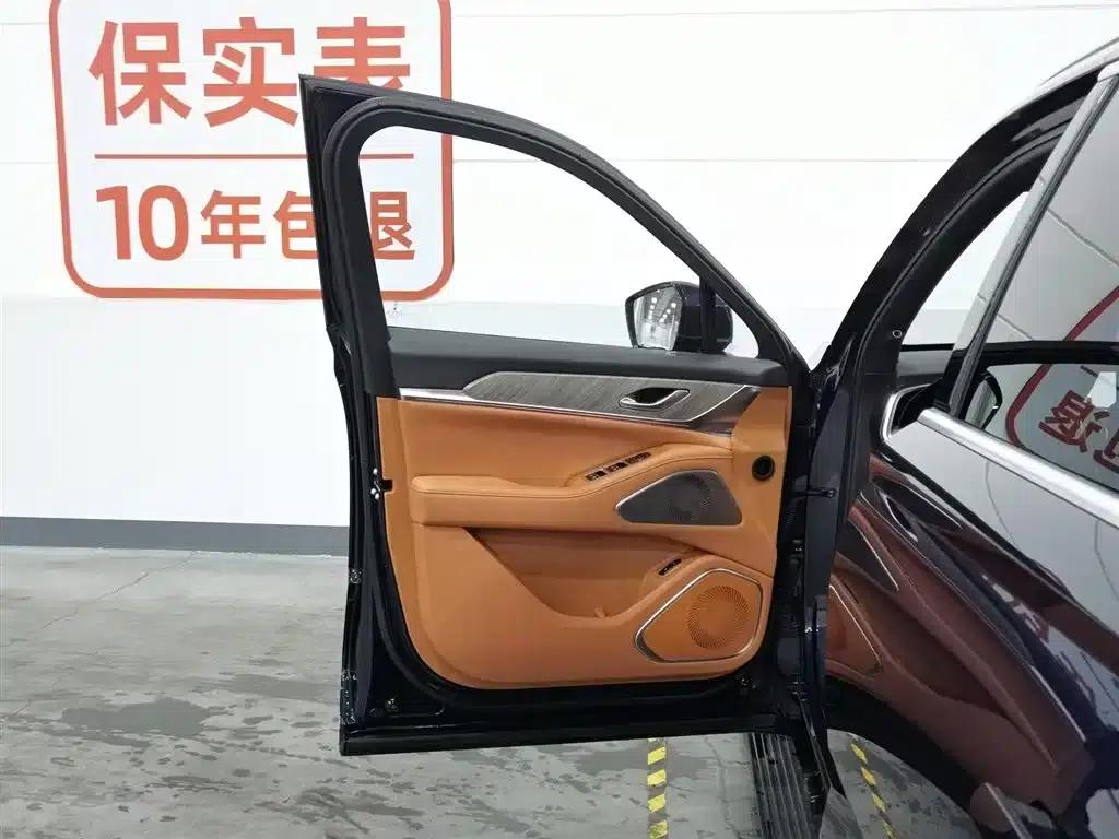 Weipai Lanshan 2023 Four-Wheel Drive Extended Range Edition — миниатюра 8
