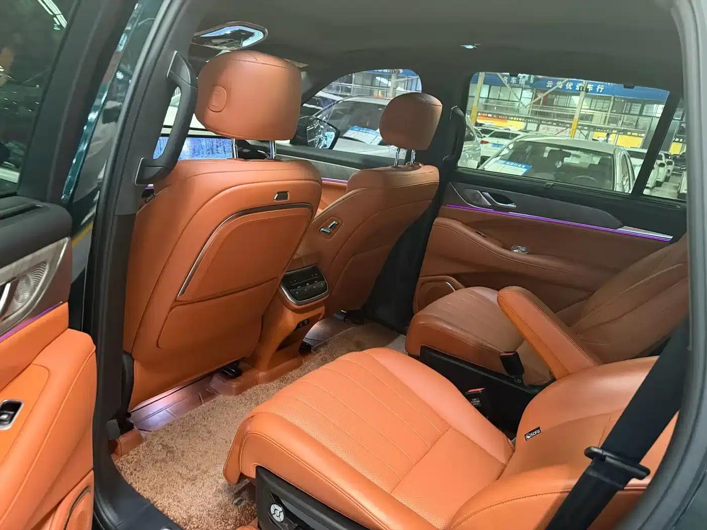 Weipai Lanshan 2023 Four-Wheel Drive Extended Range Edition — миниатюра 6