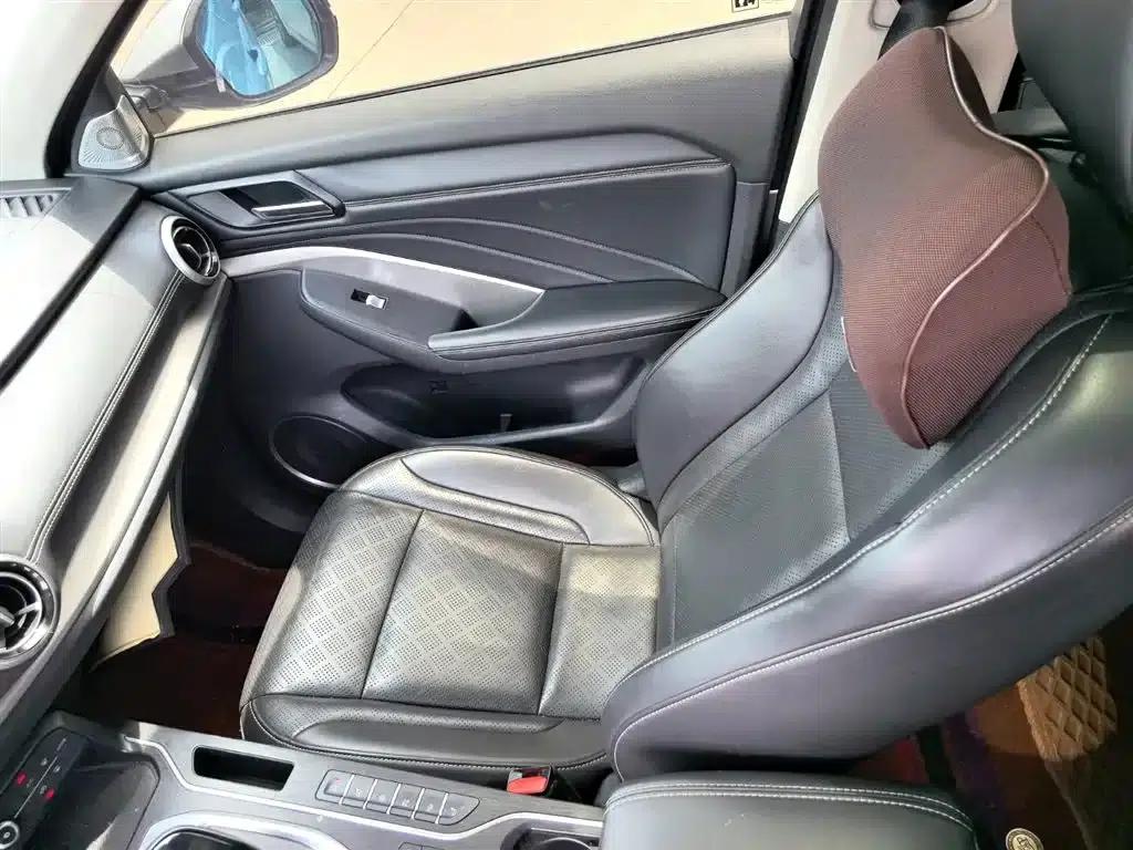 Wey VV6 2018 2.0T 2WD Flagship Edition (National V Emission Standard) — миниатюра 13