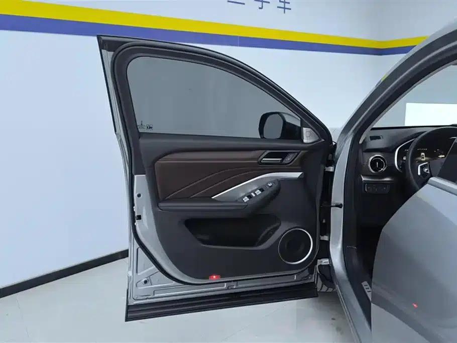 Weipai VV6 2021 2.0T 2WD Smart Protection+ — миниатюра 7