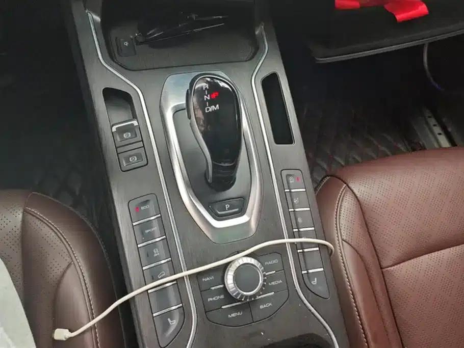 Wey VV6 2020 2.0T 2WD Smart+ — миниатюра 16