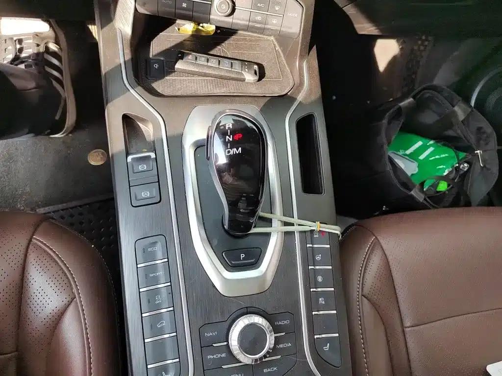 Weipai VV6 2021 2.0T 2WD Smart+ — миниатюра 11
