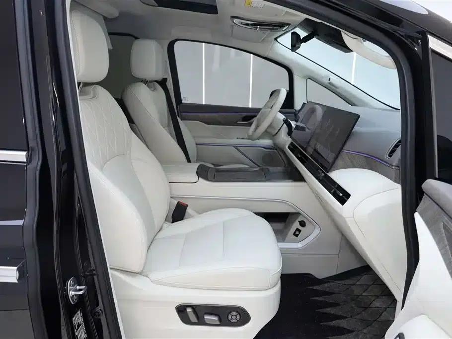 Weipai Gaoshan 2025 Model 4WD Gaoshan 8 — миниатюра 18
