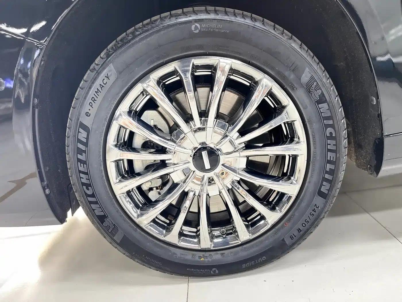 Weipai Gaoshan 2025 Model 4WD Gaoshan 8 — миниатюра 17