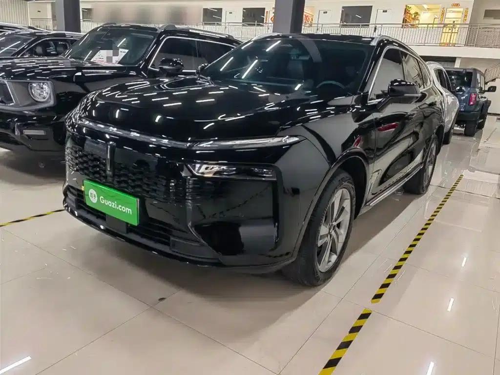 Weipai Mocha New Energy 2023 Two-Wheel Drive Long Range Version — миниатюра 2