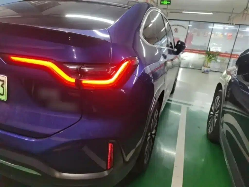 NIO EC6 2020 440KM Signature Edition — миниатюра 8