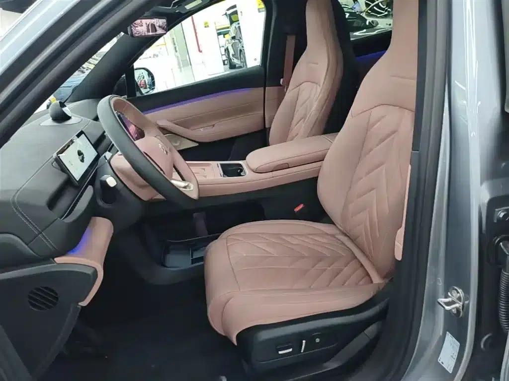 NIO EC6 2025 model 75kWh — миниатюра 15