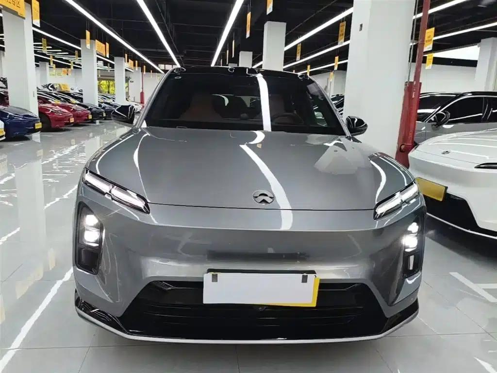 NIO EC6 2025 model 75kWh — миниатюра 3