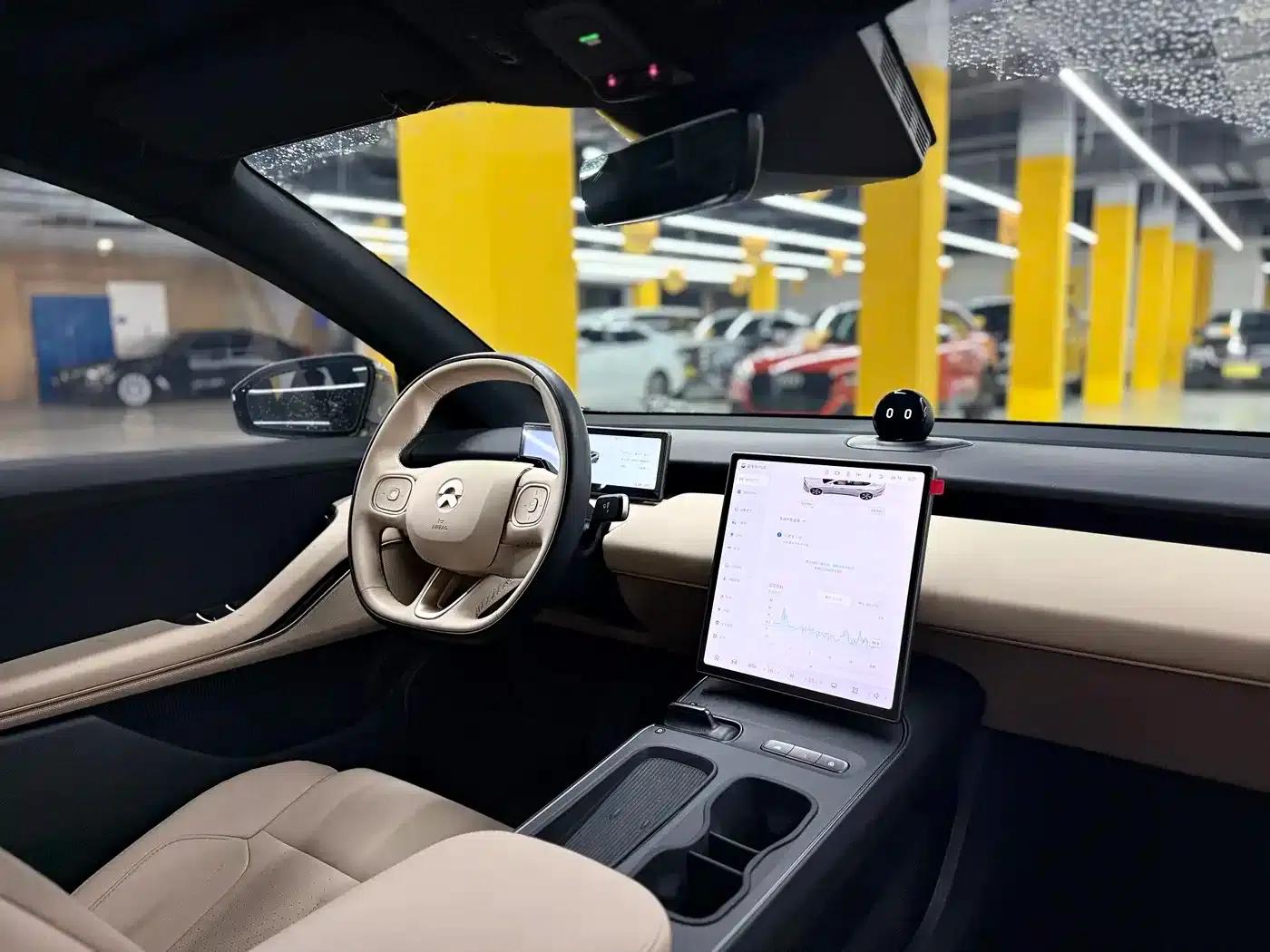 NIO ET5 2024 model 75kWh — миниатюра 8