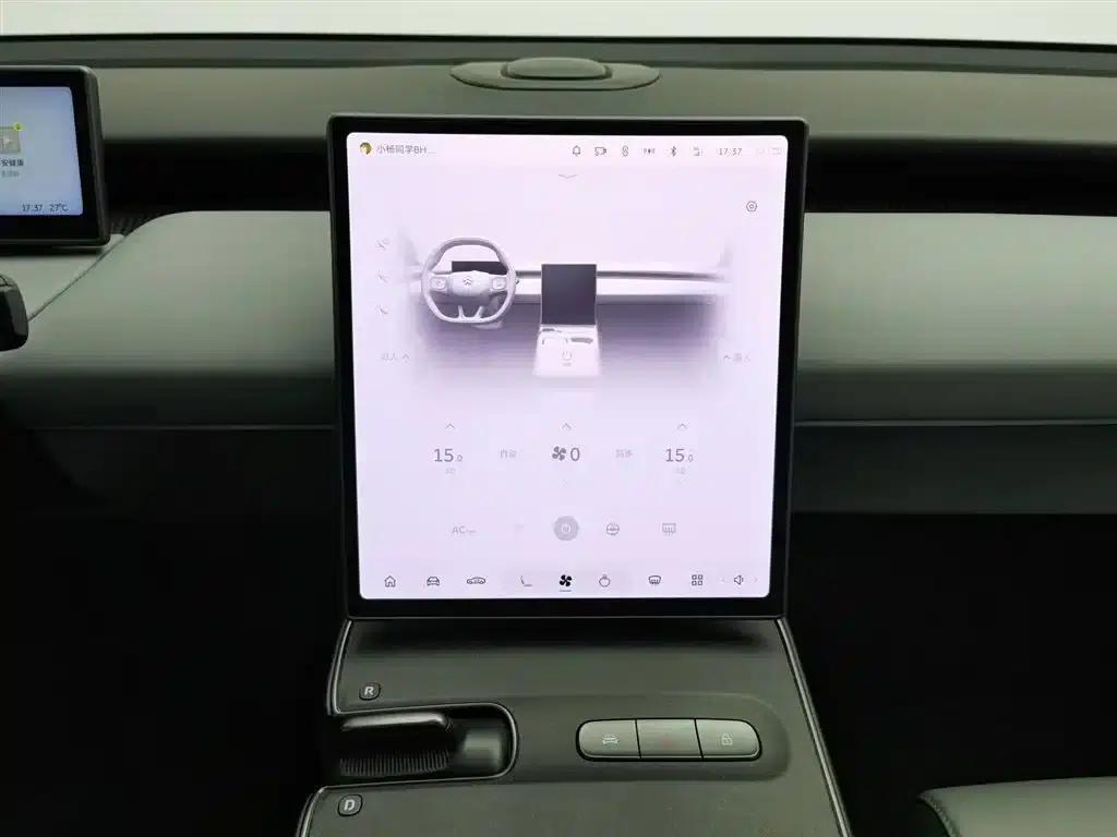 NIO ET5 2022 model 75kWh — миниатюра 12