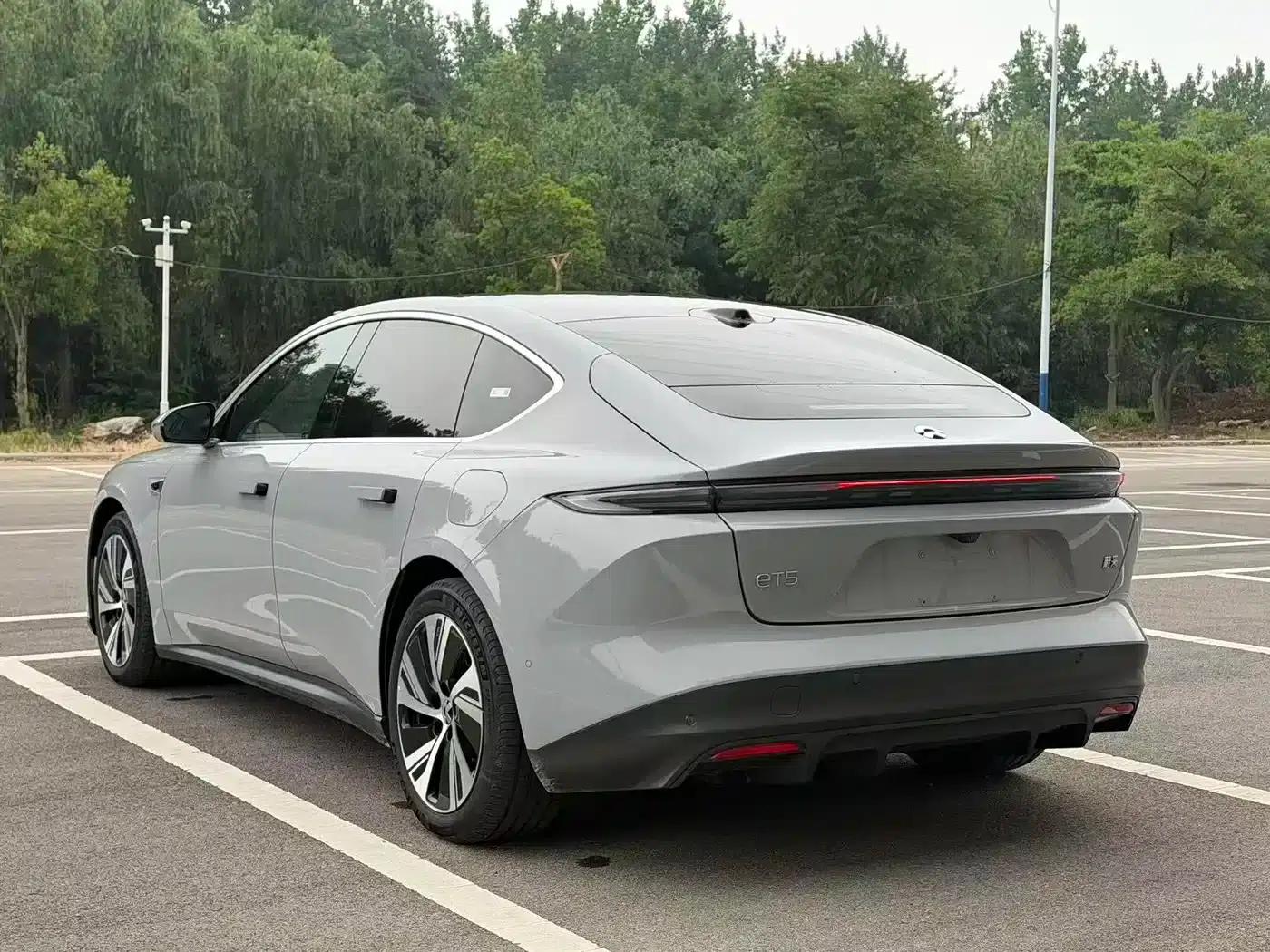NIO ET5 2024 model 75kWh — миниатюра 6