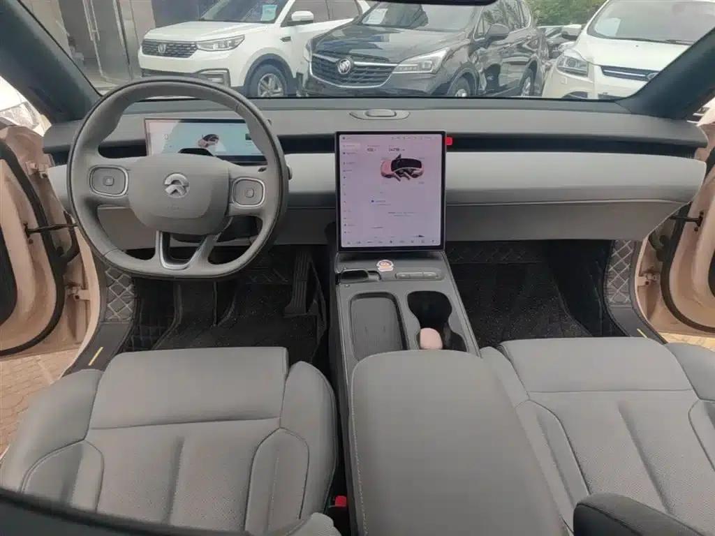 NIO ET5 2024 model 75kWh — миниатюра 10