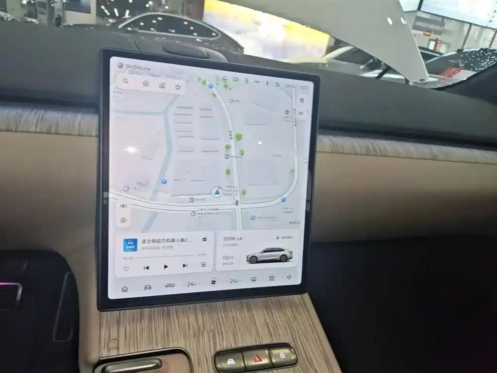 NIO ET7 2024 100kWh Executive Edition — миниатюра 13