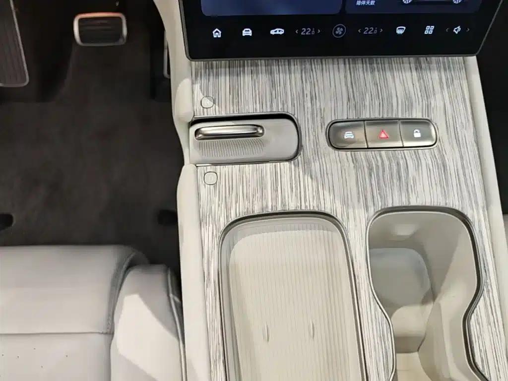 NIO ET7 2022 100kWh First Edition — миниатюра 14