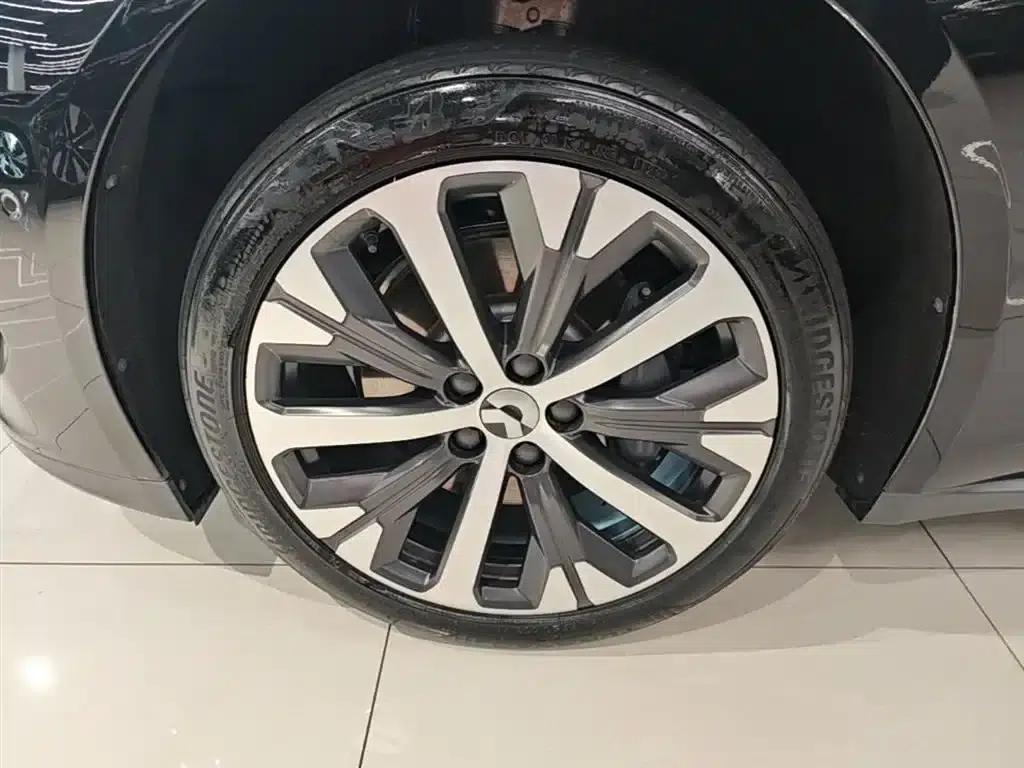 NIO ET7 2022 100kWh First Edition — миниатюра 23