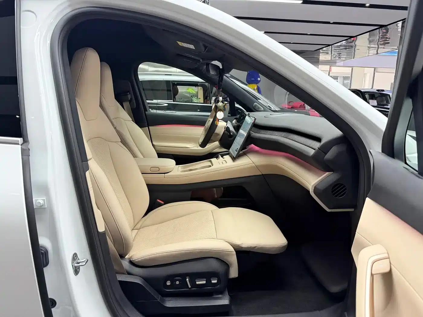 NIO EC7 2023 model 75kWh — миниатюра 8