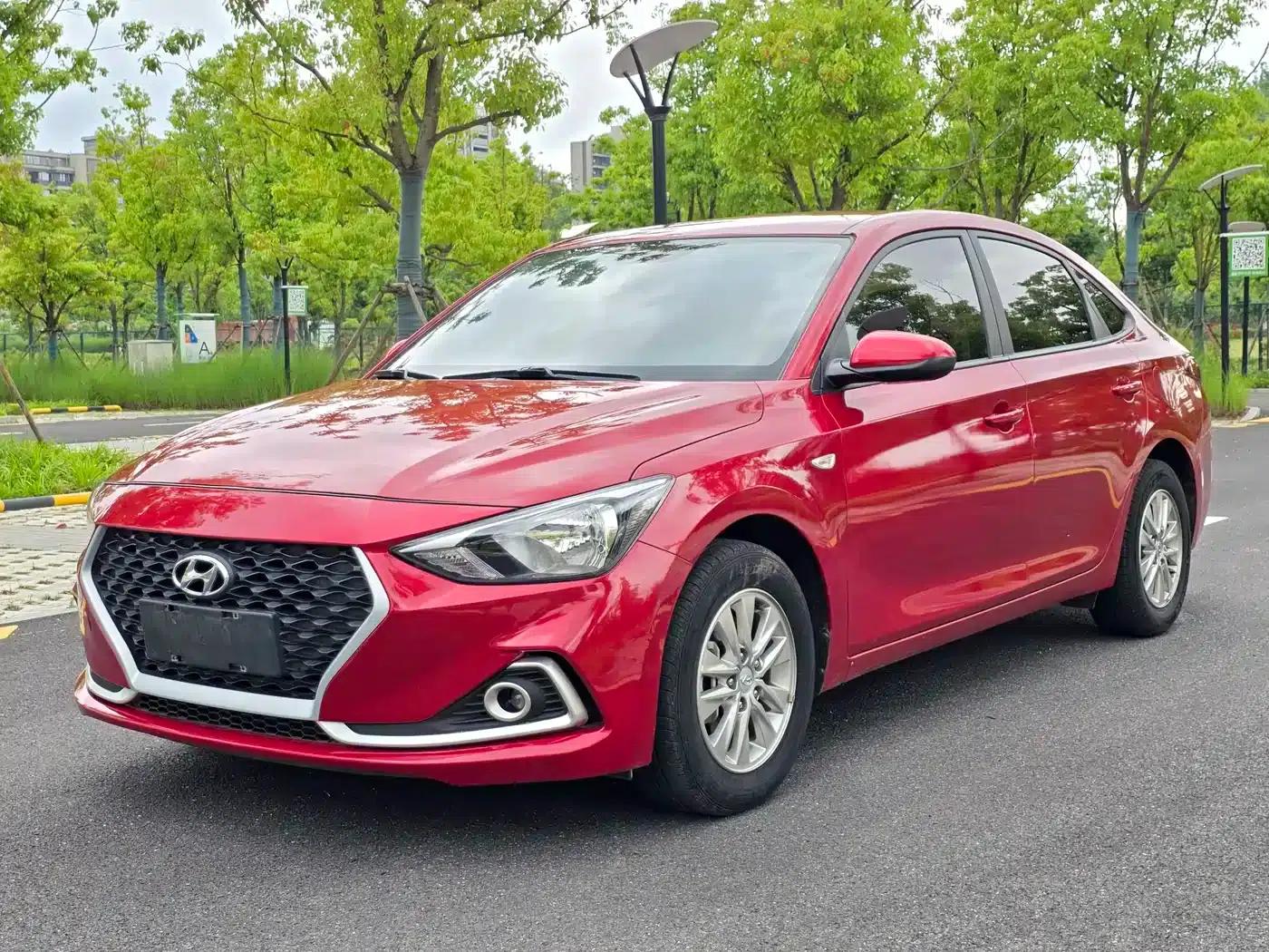 Hyundai Elantra 2020 1.6L Automatic GL Edition — миниатюра 1