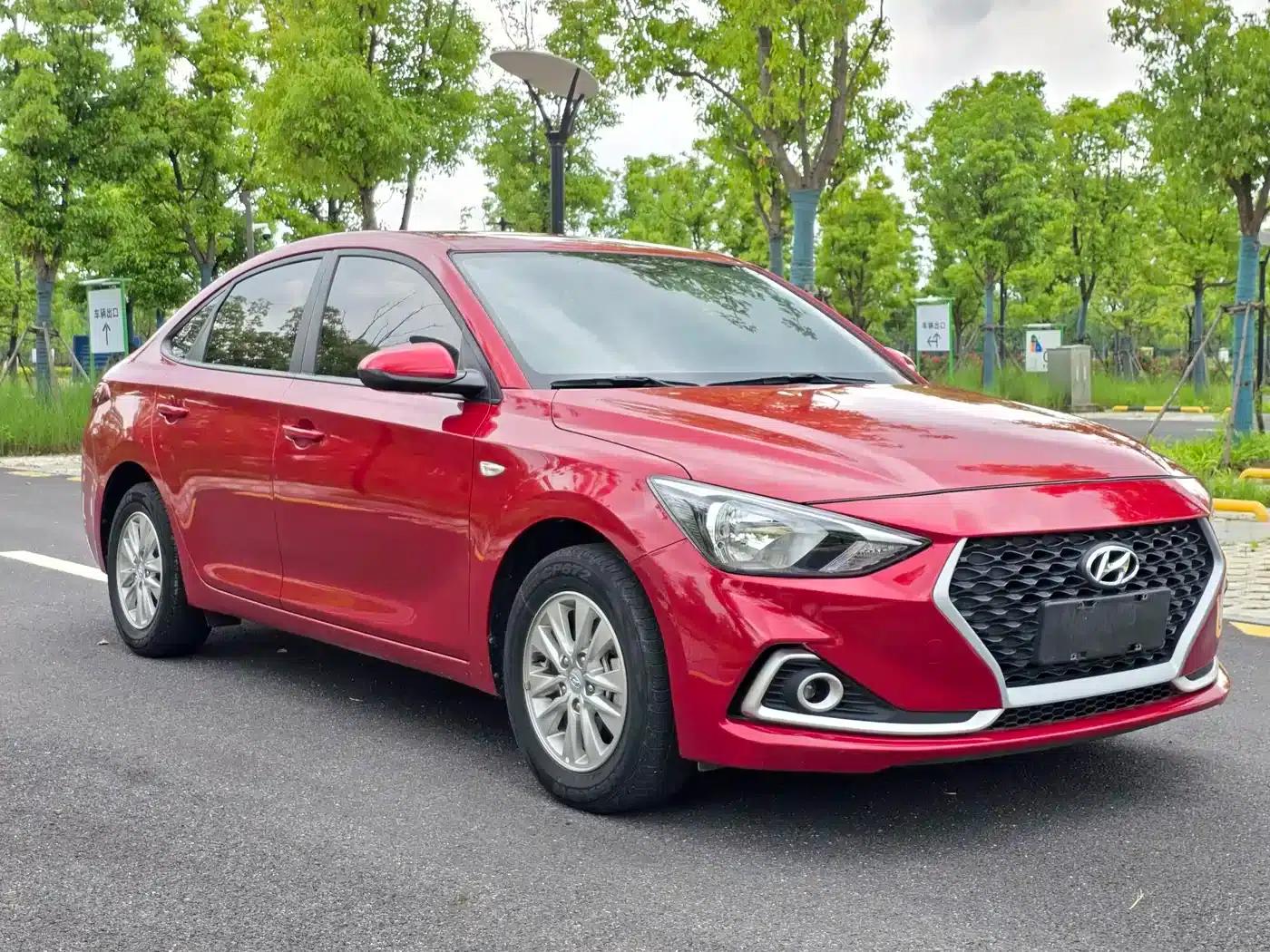 Hyundai Elantra 2020 1.6L Automatic GL Edition — миниатюра 3