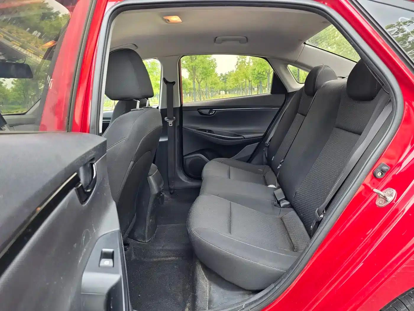 Hyundai Elantra 2020 1.6L Automatic GL Edition — миниатюра 10