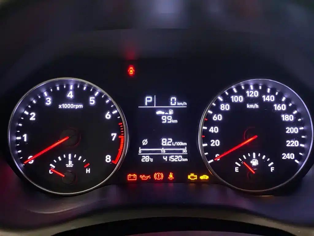 Hyundai Elantra 2020 1.6L Automatic GL Edition — миниатюра 6
