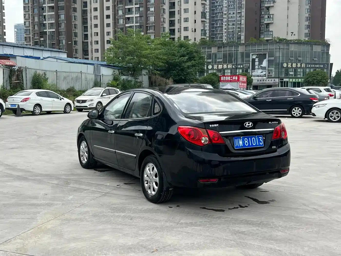 Hyundai Elantra 2010 1.6L MT GL — миниатюра 7