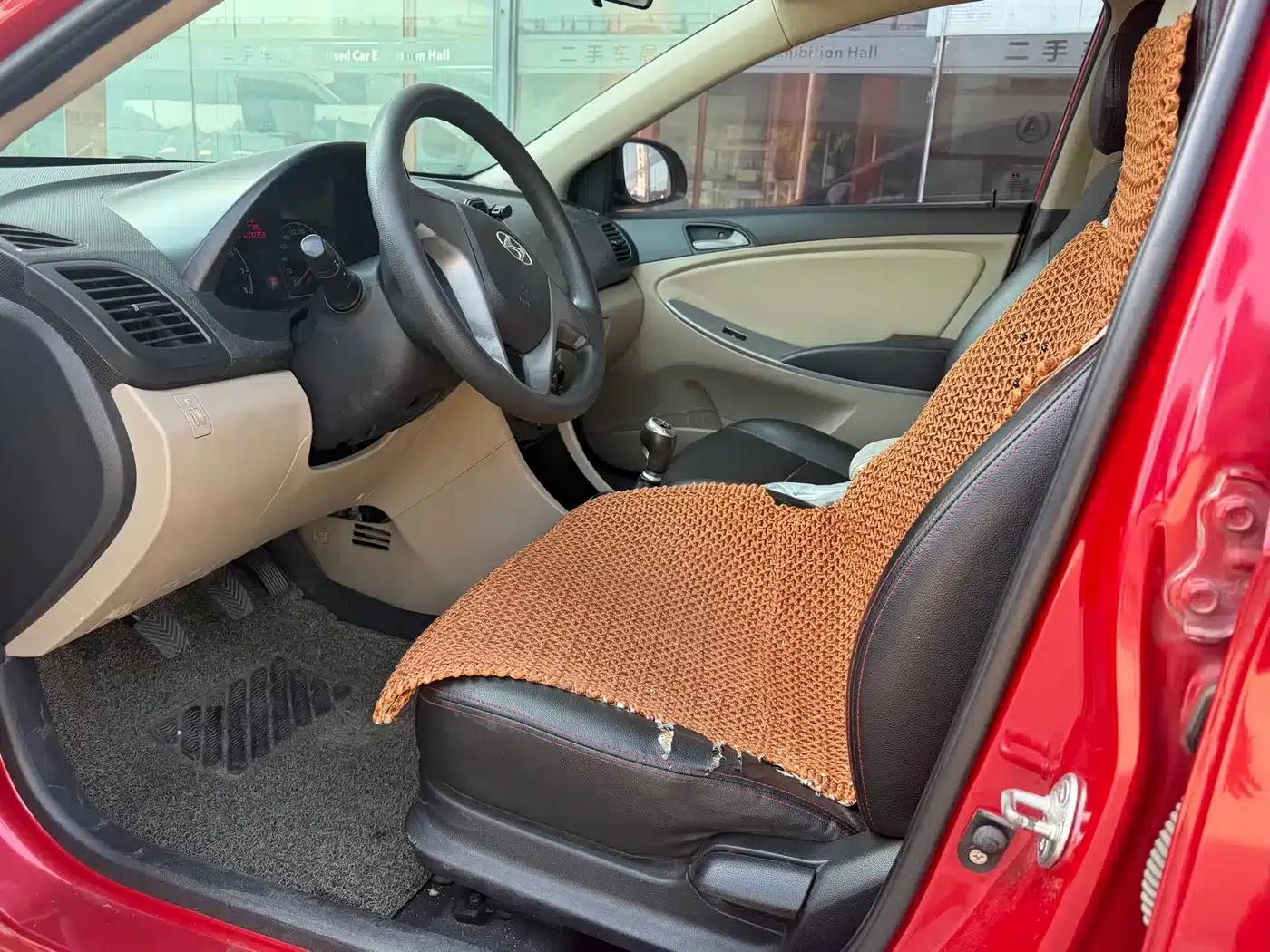 2014 Hyundai Reina 1.4L Manual Intelligent GLS — миниатюра 7