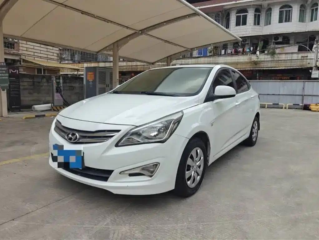 2014 Hyundai Reina 1.4L Manual Fashion GS — миниатюра 1
