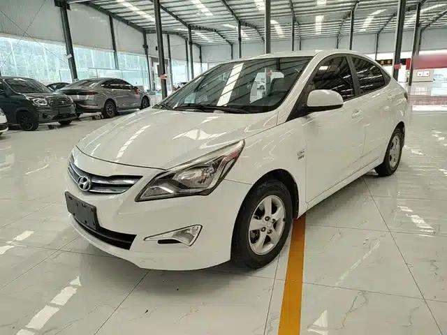 2014 Hyundai Reina 1.4L Automatic Intelligent GLS