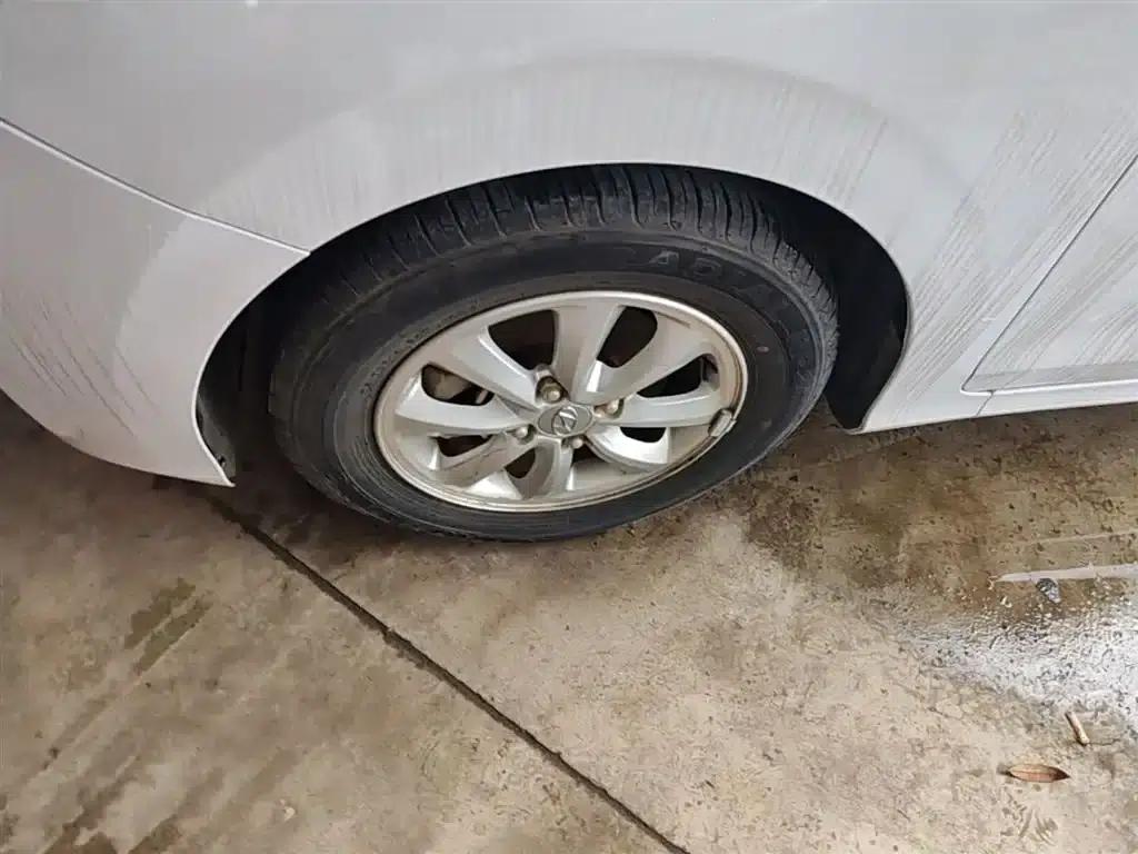 2017 Hyundai Reina 1.4L Automatic Premium Edition (National V Emission Standard) — миниатюра 23